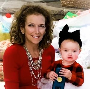 Enjoy My Closet-Priced to Sell❤❤❤